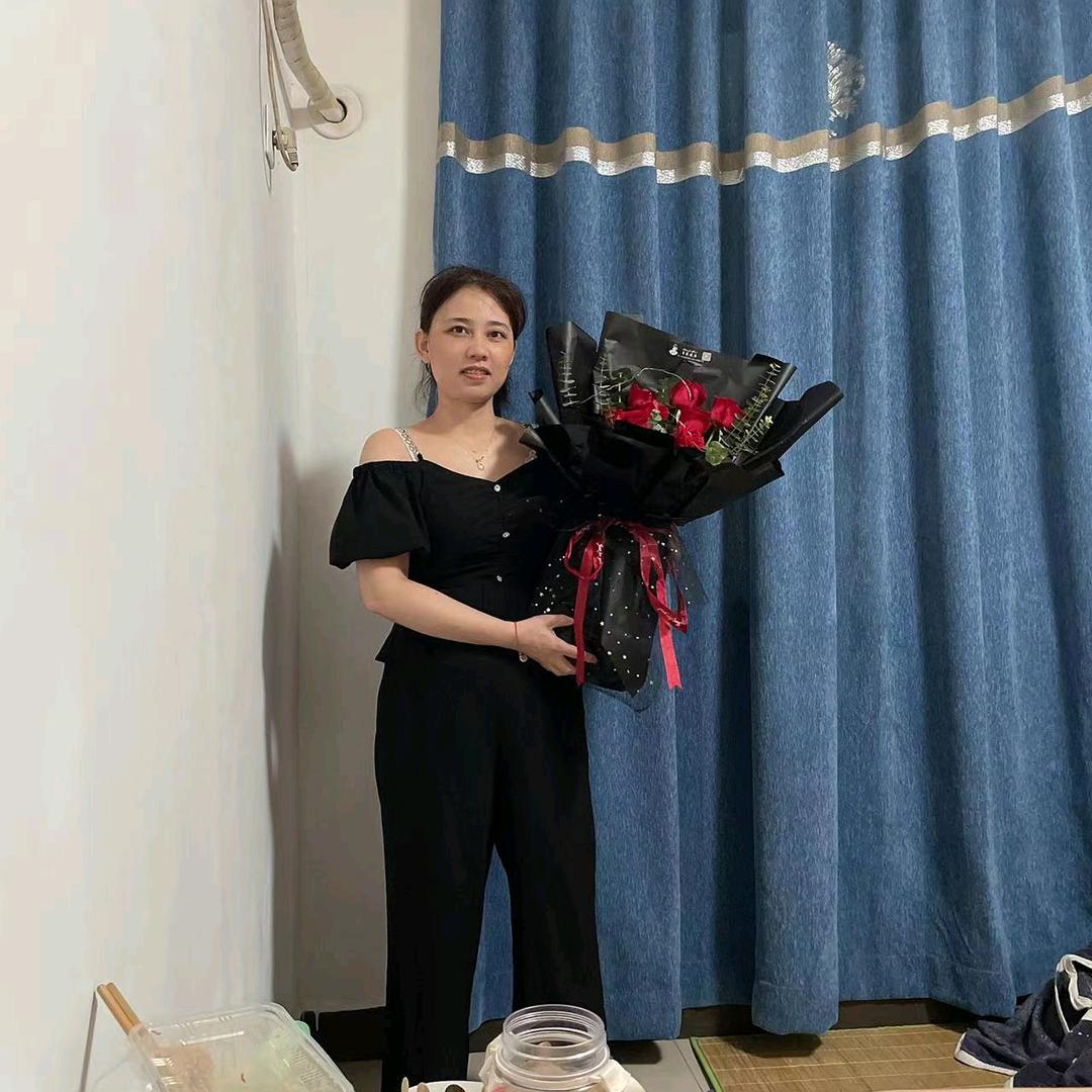 用户2086563307073