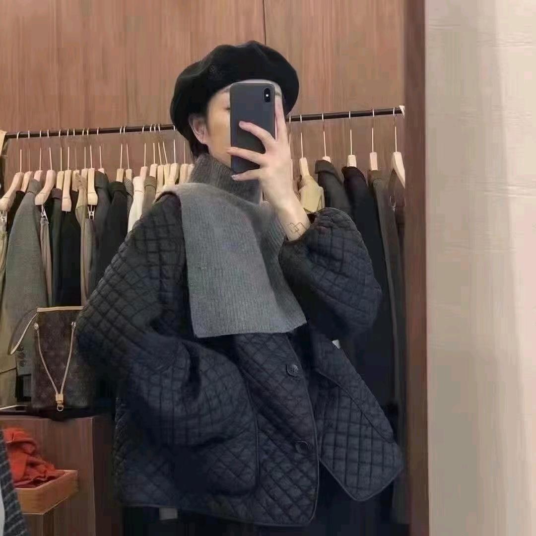 麻里服饰（早上六点半开播）