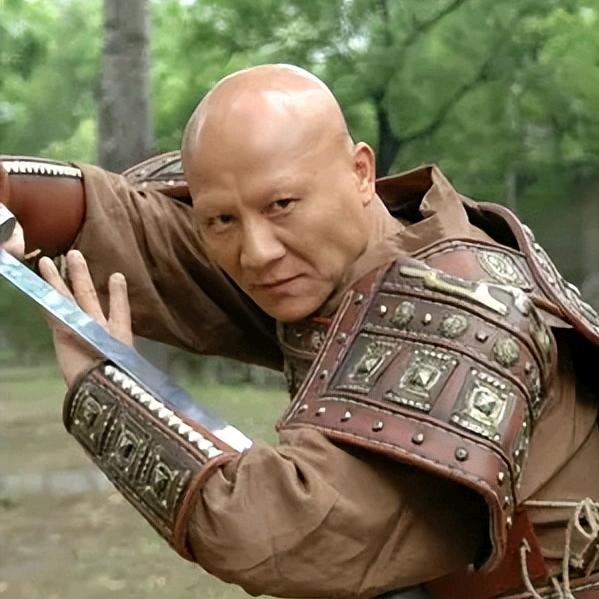 柱子哥（秃鹰）