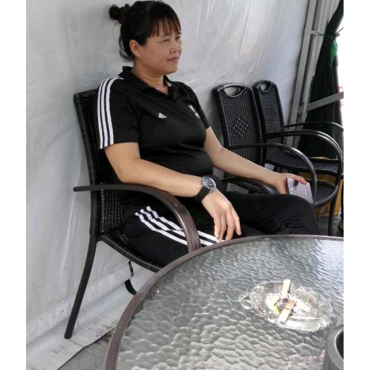 田玉霞