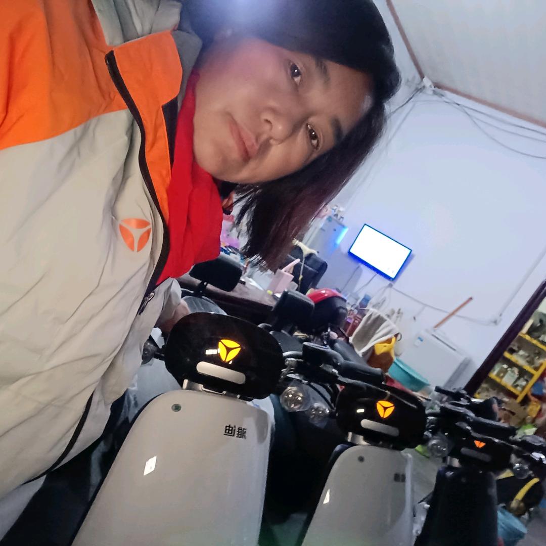古城村雅迪孟东名车城