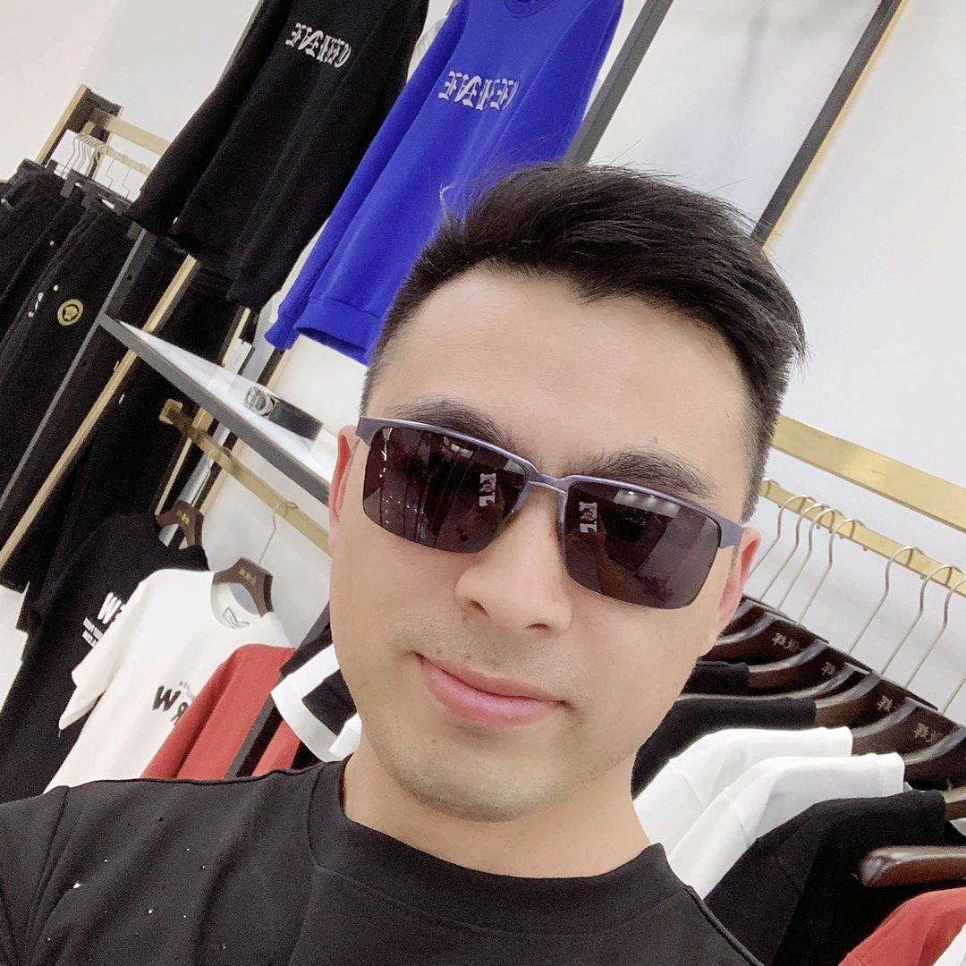 三哥精品男装