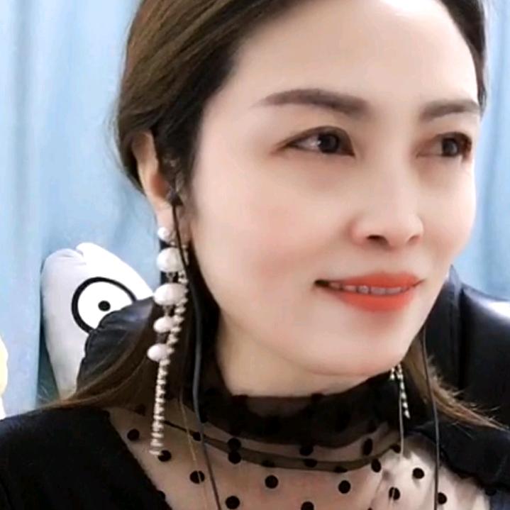 红红