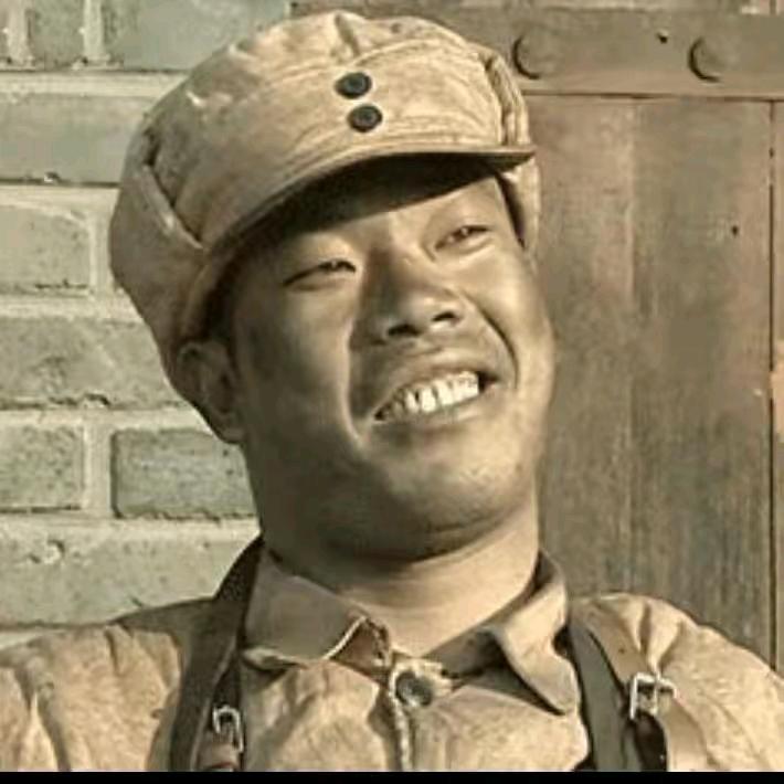 &卢卡尔