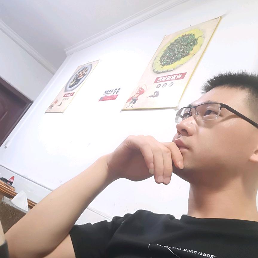 一品虾店店主