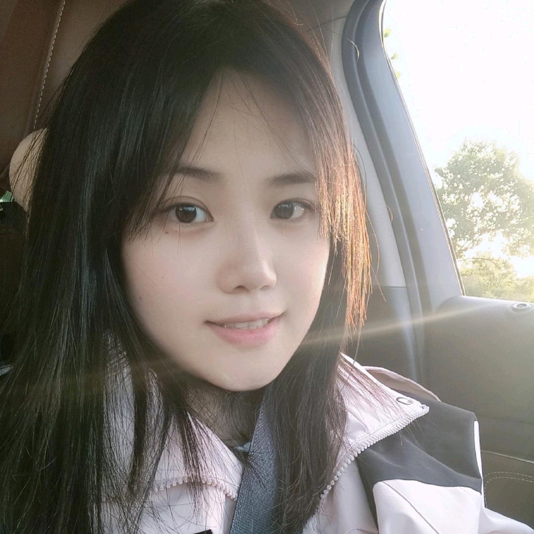 辰辰精品女装的头像
