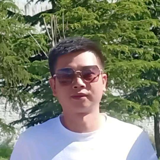 眼镜哥 众驹汇名车