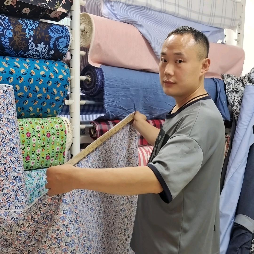 恒超外贸服装布料