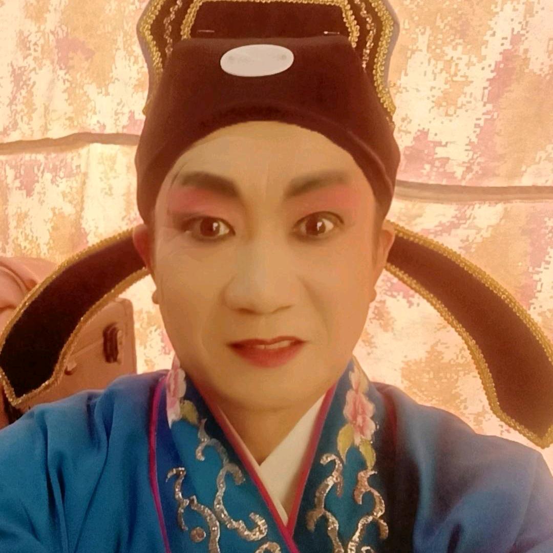 杨秀献