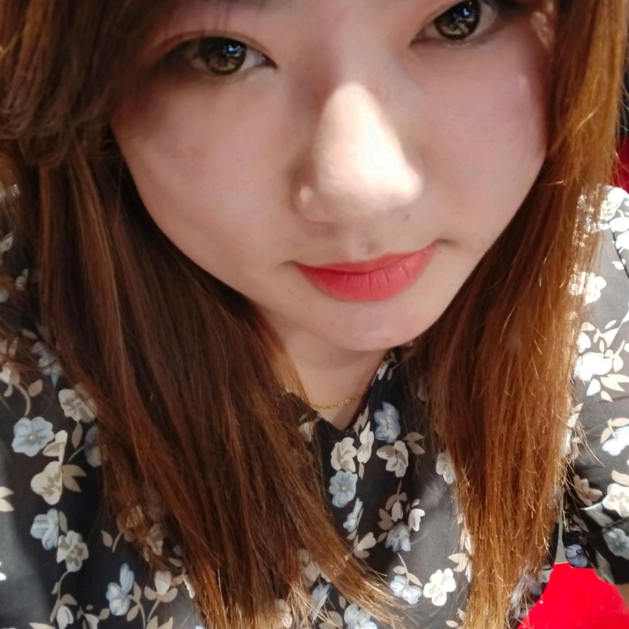 萱小柒‘