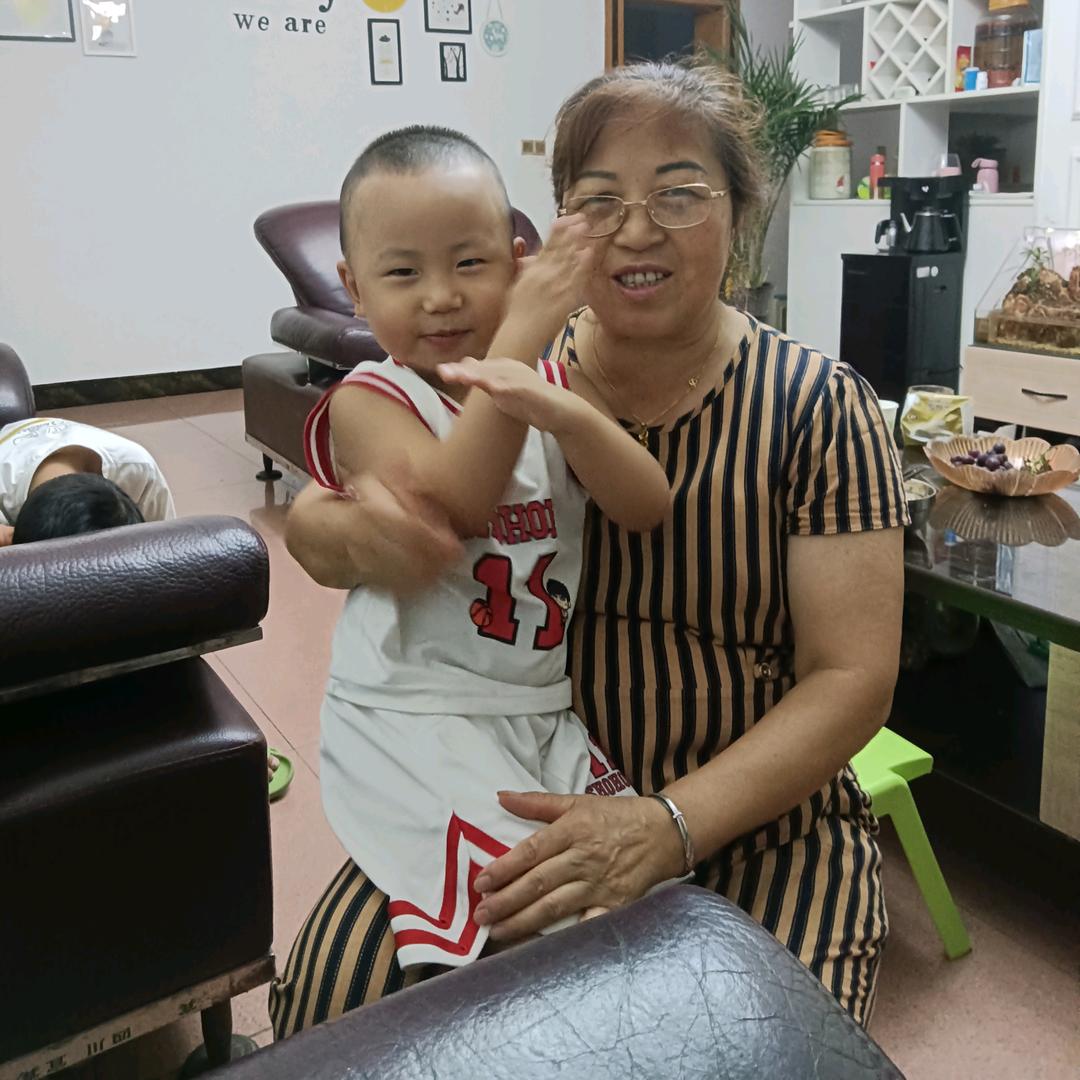 陈四姐