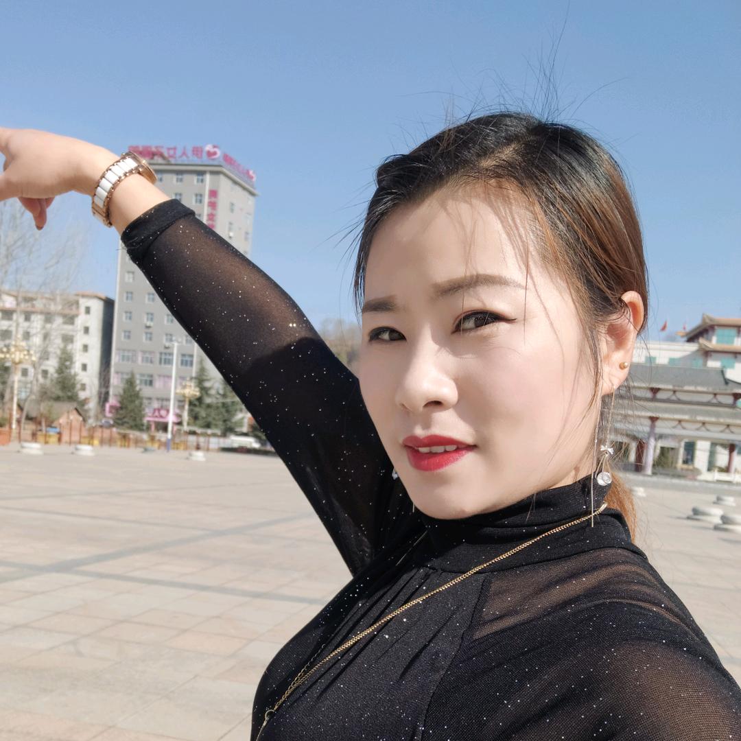 洛南县炉鱼有约主题鱼吧