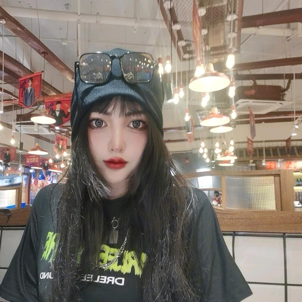 小闫可甜可盐♥