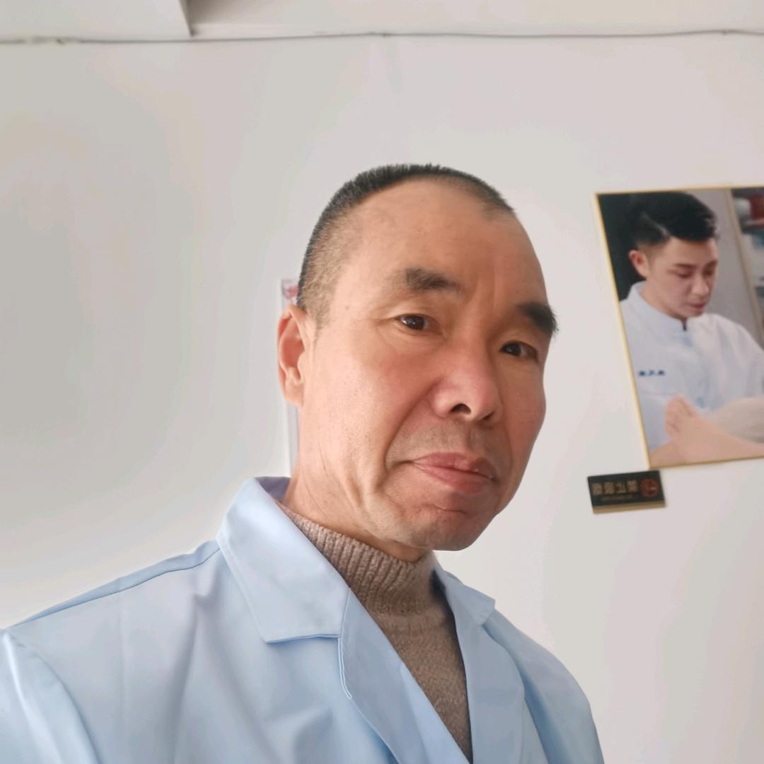 张理疗师