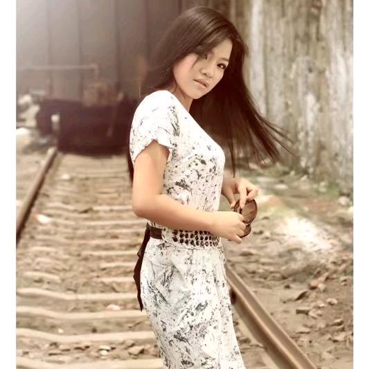 予艺星学苑（金城江城东店）