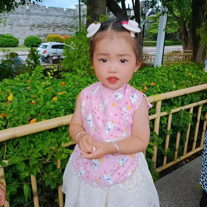 🌷🌻💕💞小白芸💖💝💘