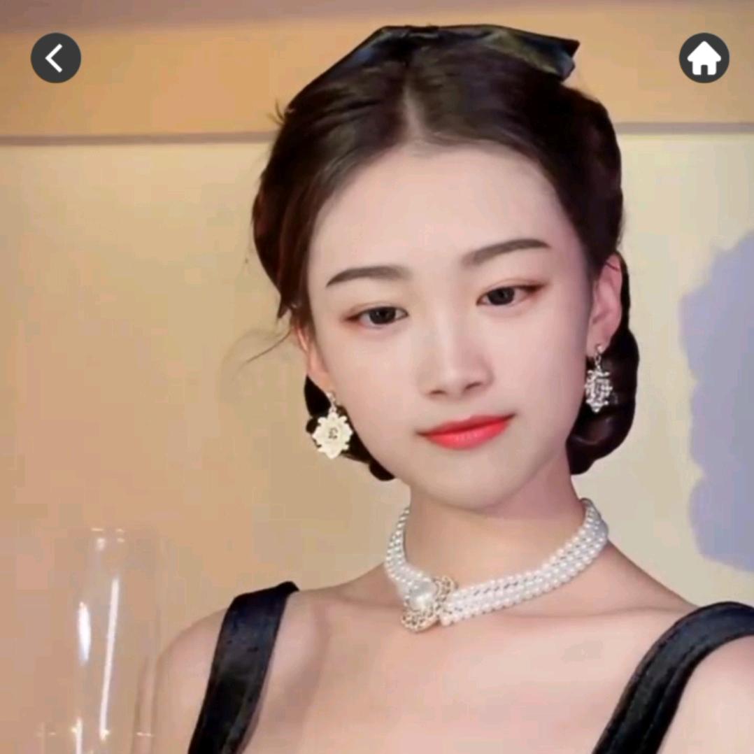 陌玉