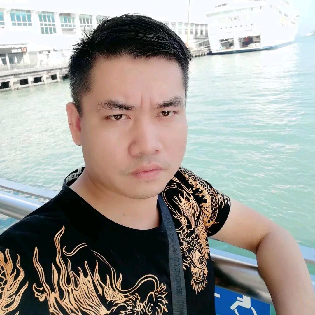 杨勋