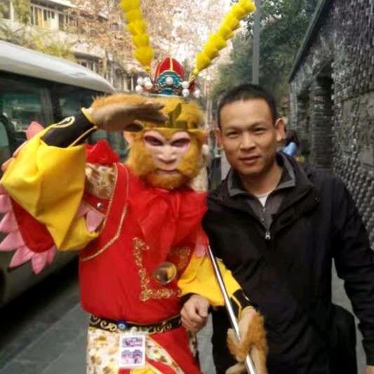 断了翅膀的小鸟
