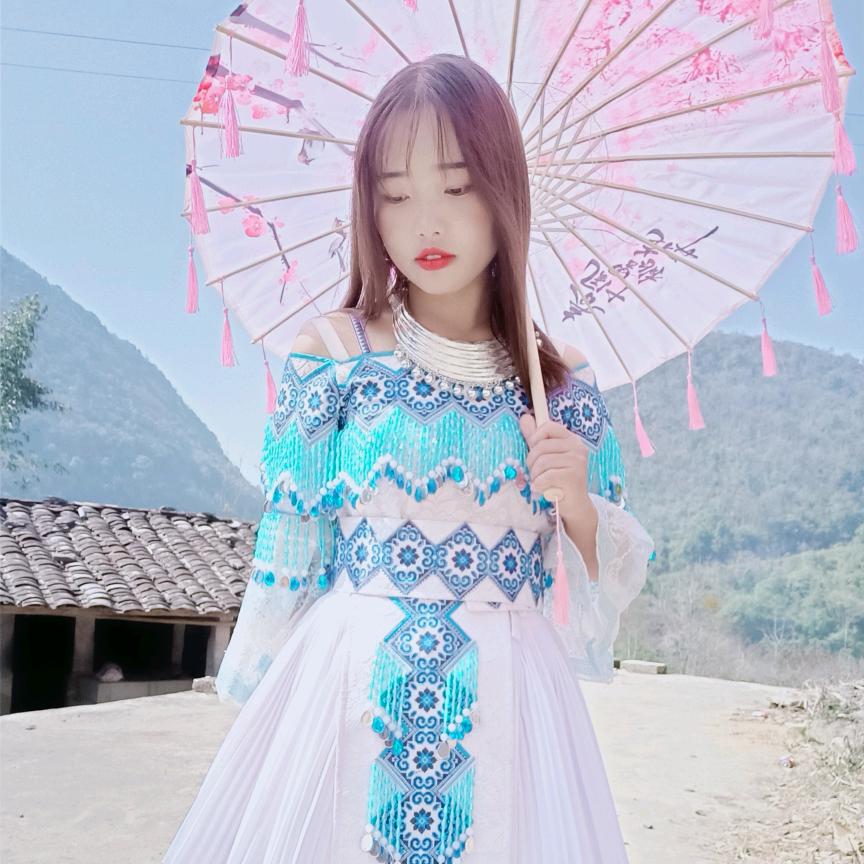 吴小萍.🦋
