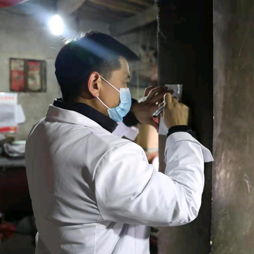杨学鹏