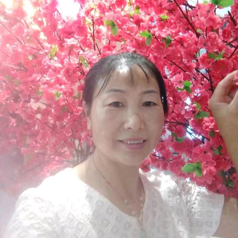 浅笑看花开