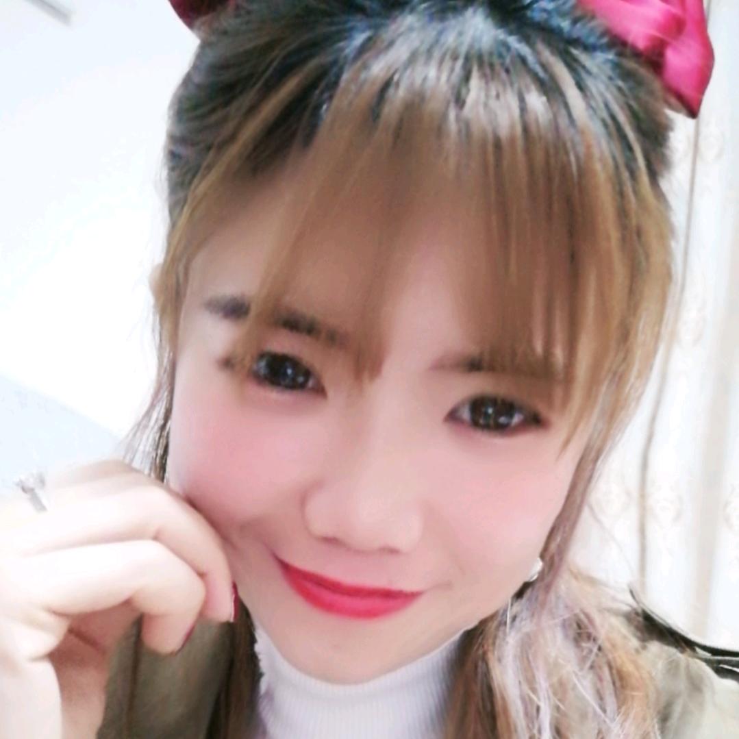 女骑手兰馨