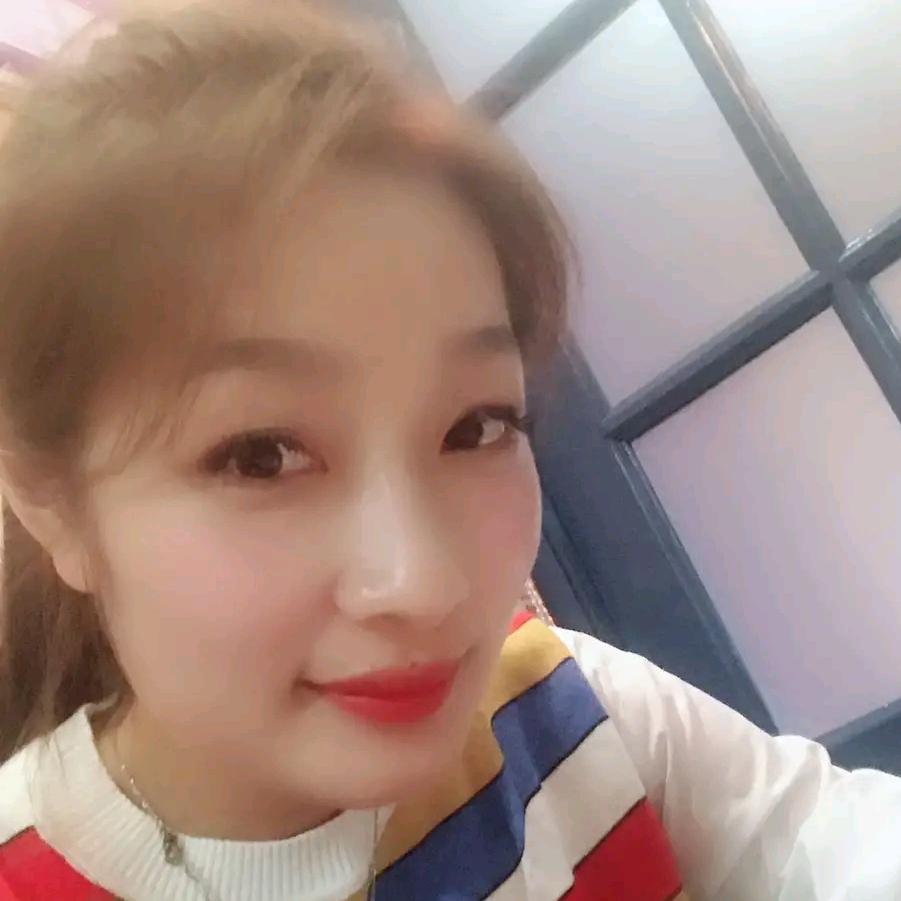 村里一支花