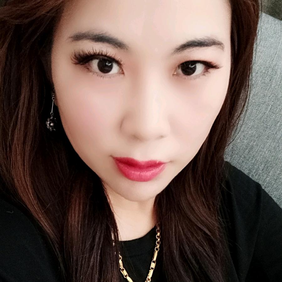 你的眼角流着我的泪