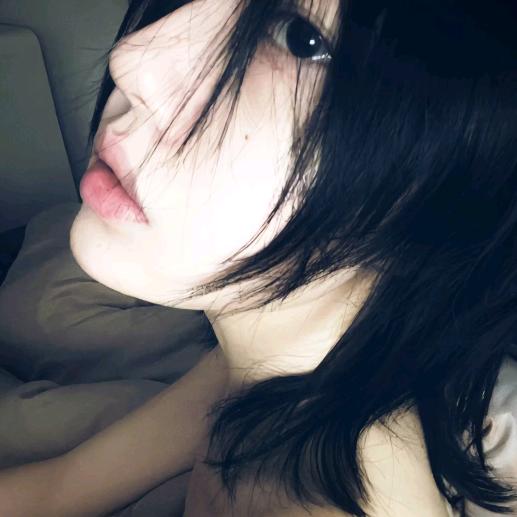 淋湿的小熊