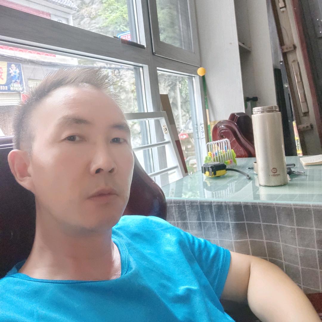 金卓门窗