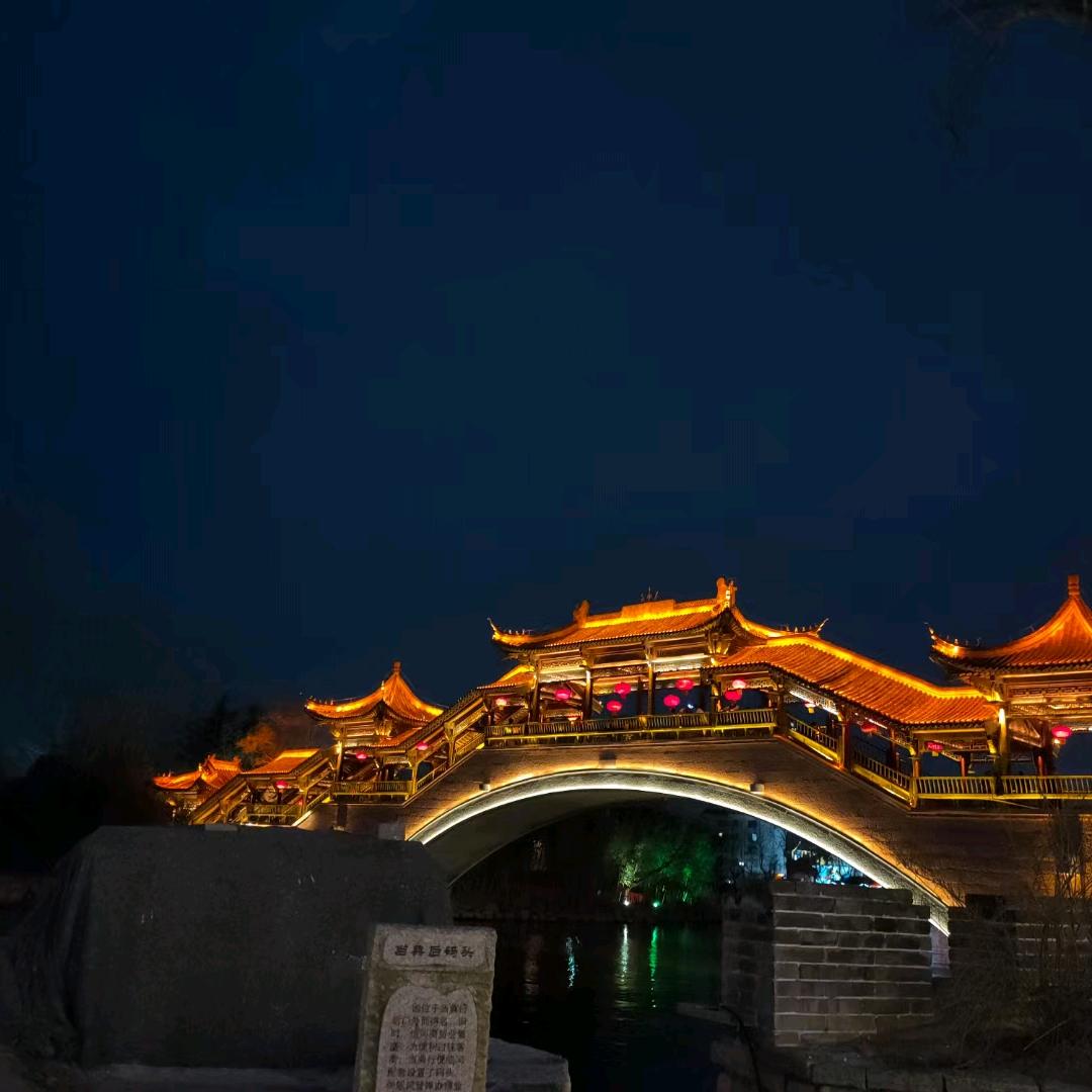 天空蔚蓝