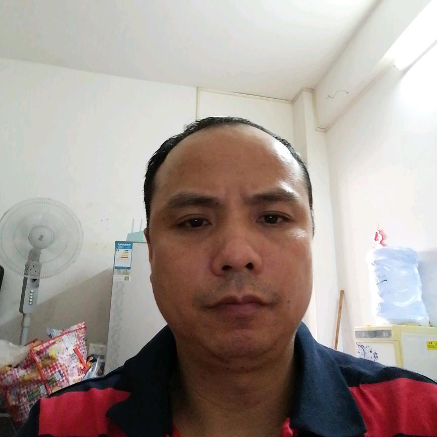 林林爱唱歌