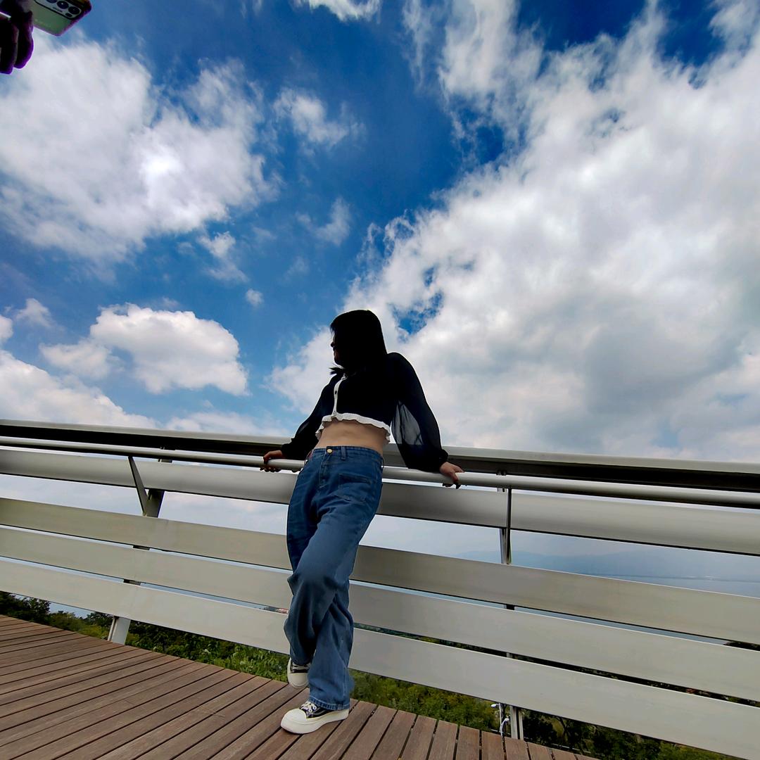 弥勒房地大表姐