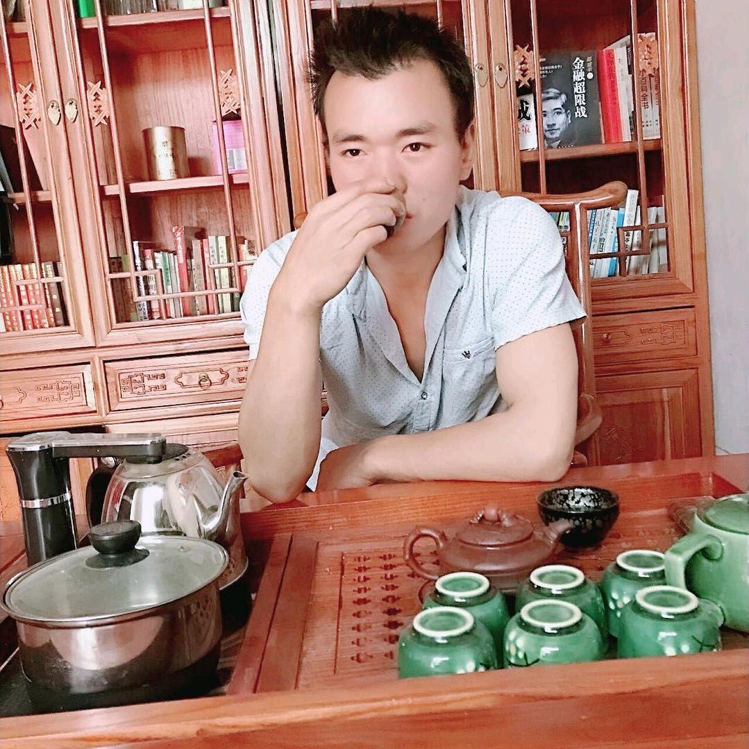身磐锦绣