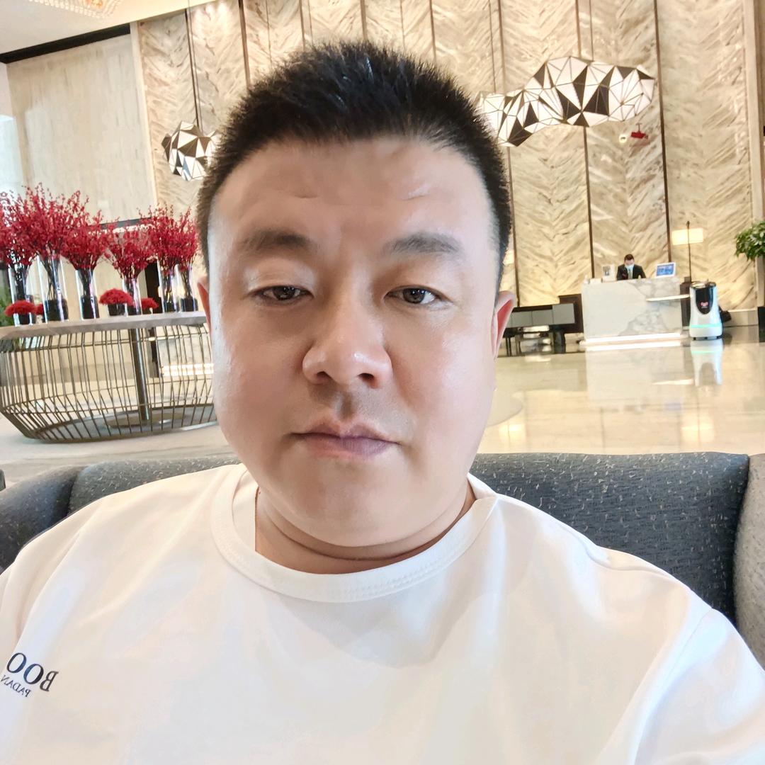 张亚文