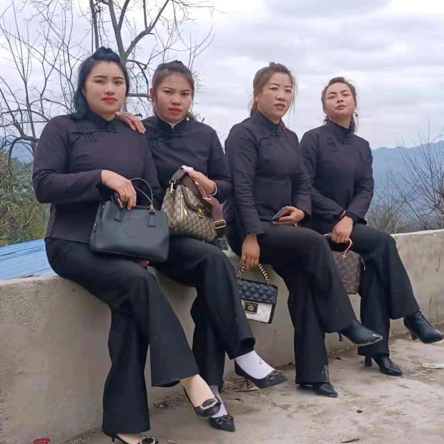 小平
