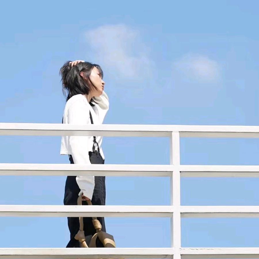 王后余生💞