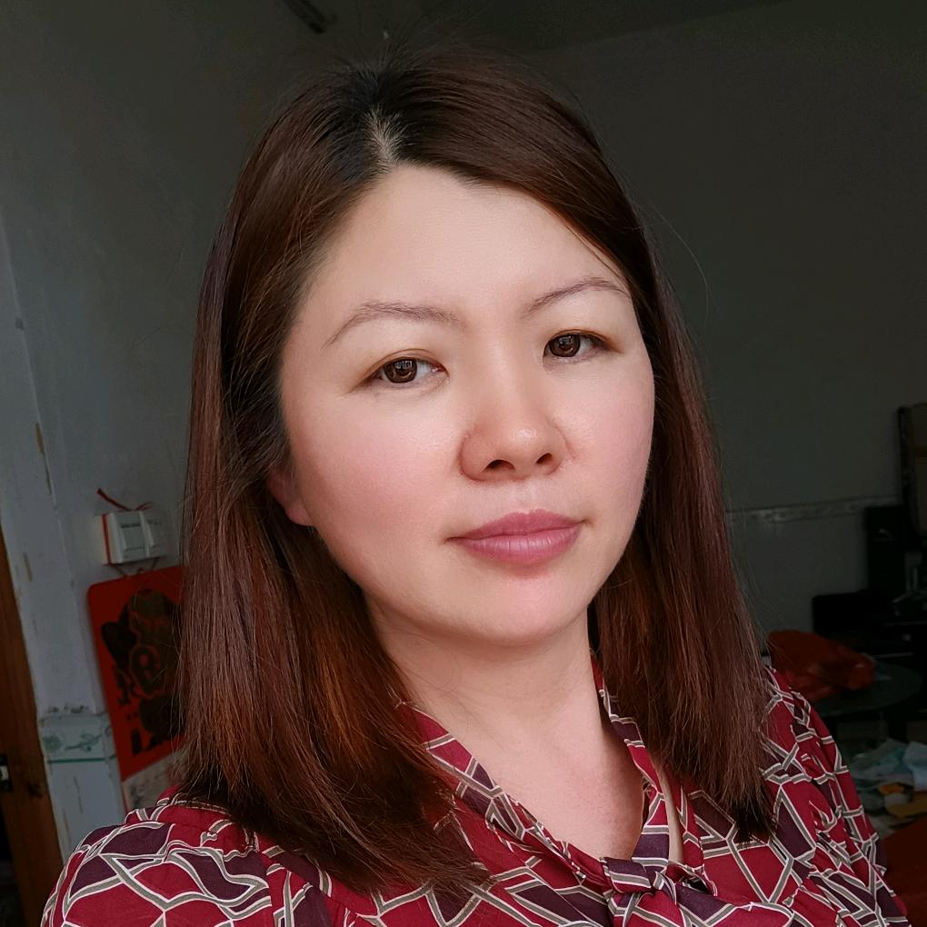 英子