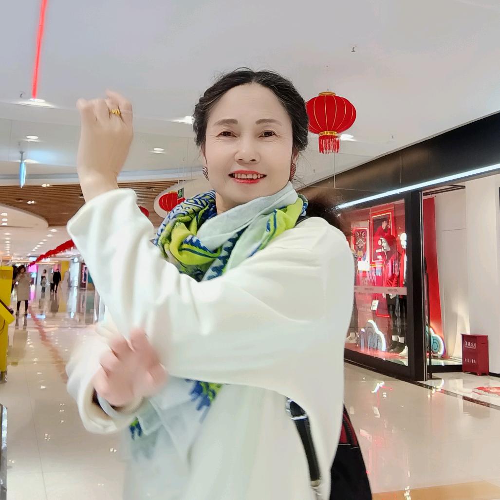 王昌英（互活粉）