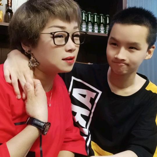 今生唯有一颗爱子如命的心❤