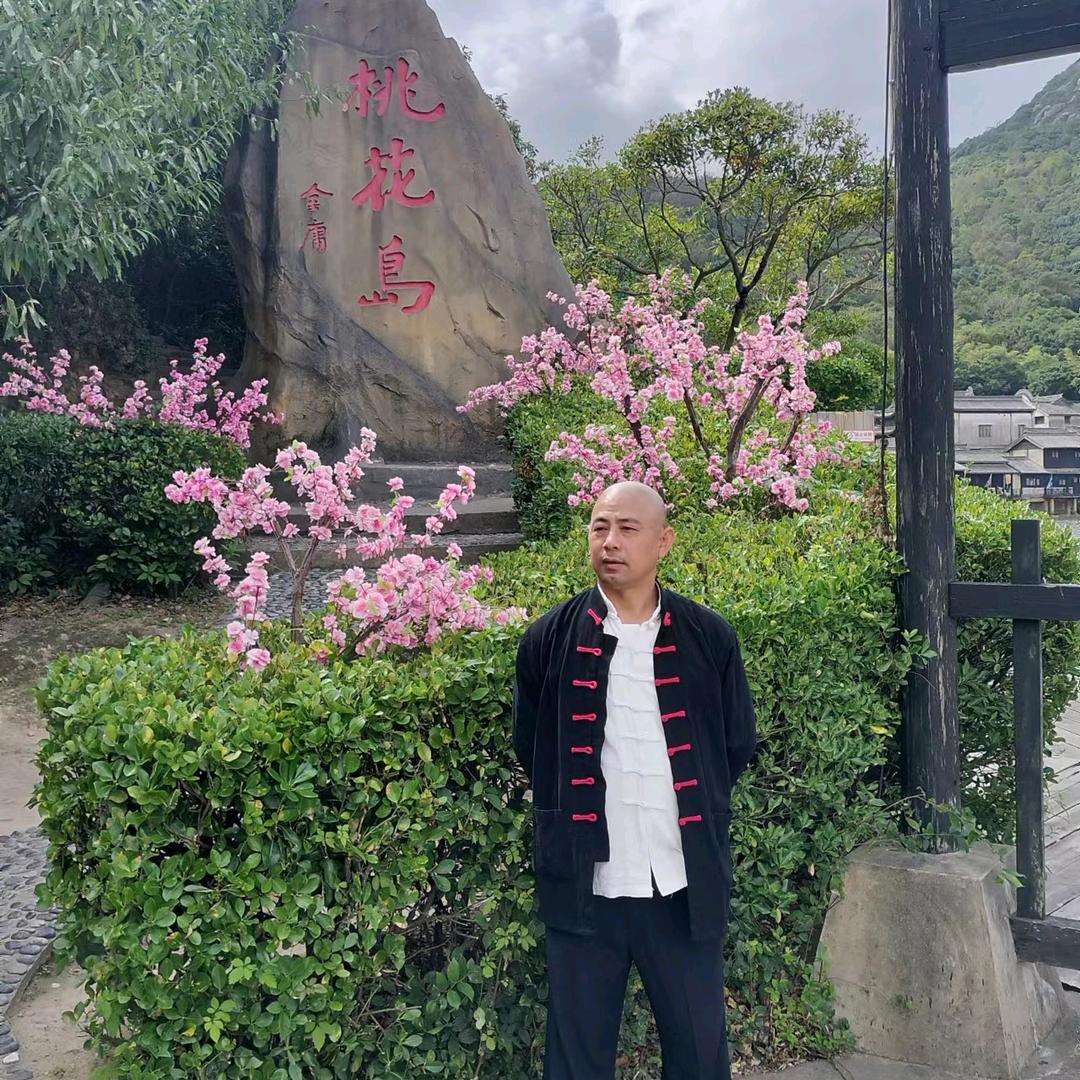 鍾嗳壹生