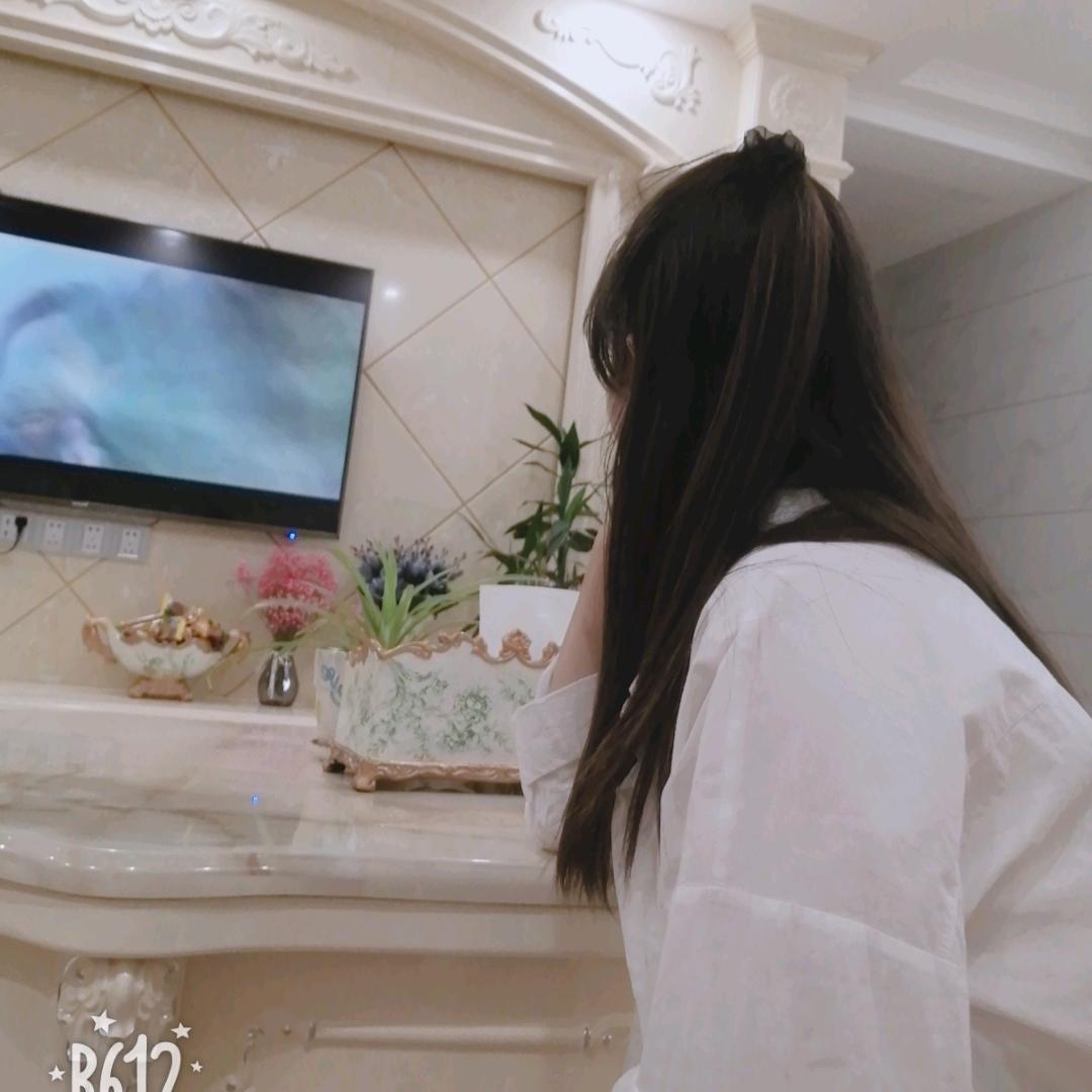 于都罗绮窗帘燕子