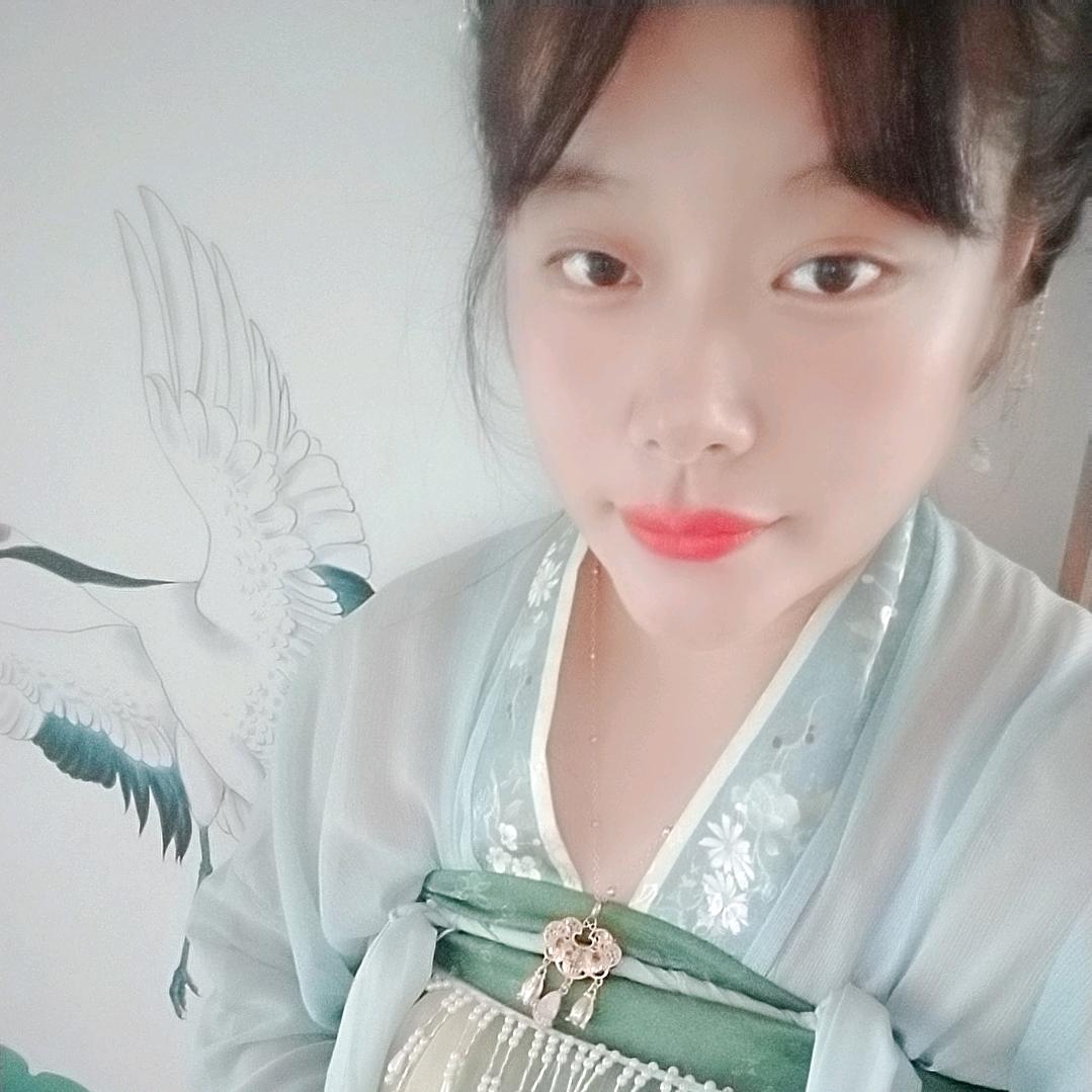 烟暖雨收-汐南月