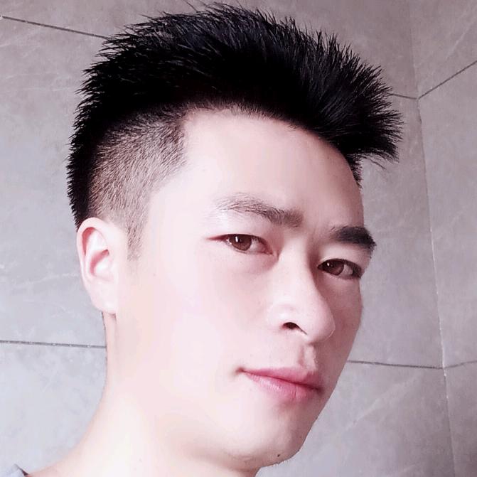 杨天文贴砖