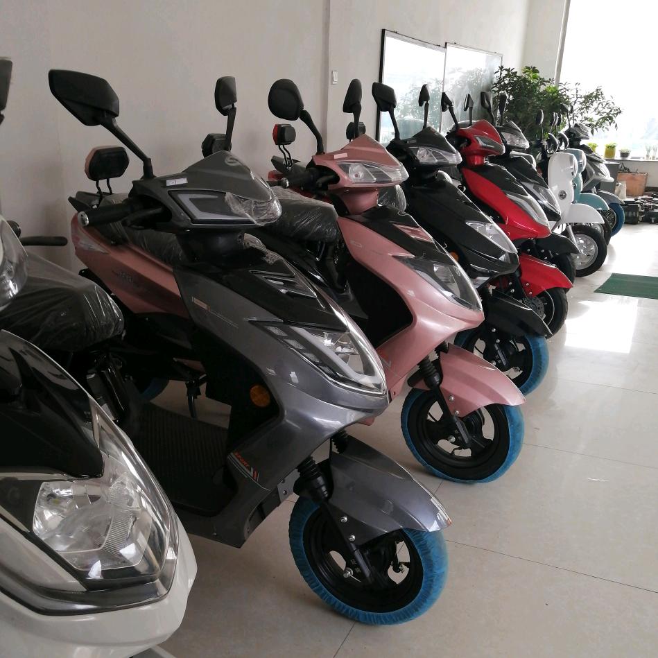 口镇颜老三电动车