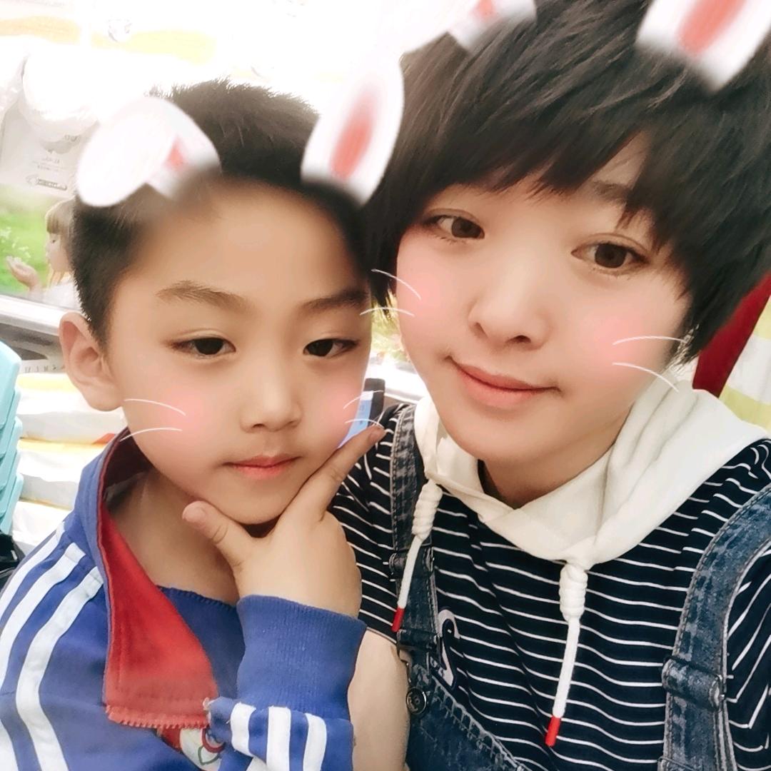卖奶粉的大姐姐😊【谢绝连赞】👍
