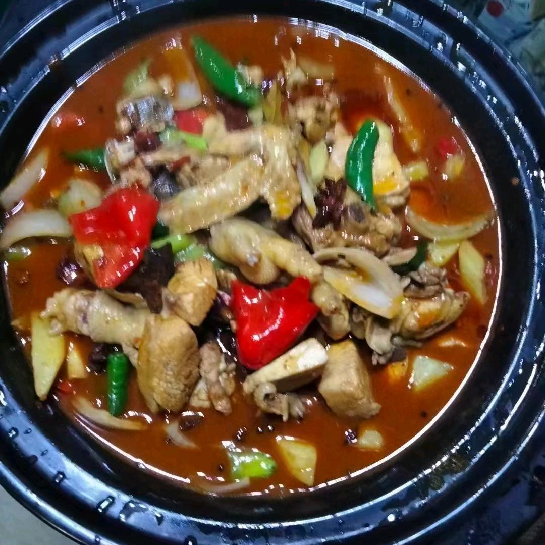 平舆县川辣王鸡公煲（华鼎店）