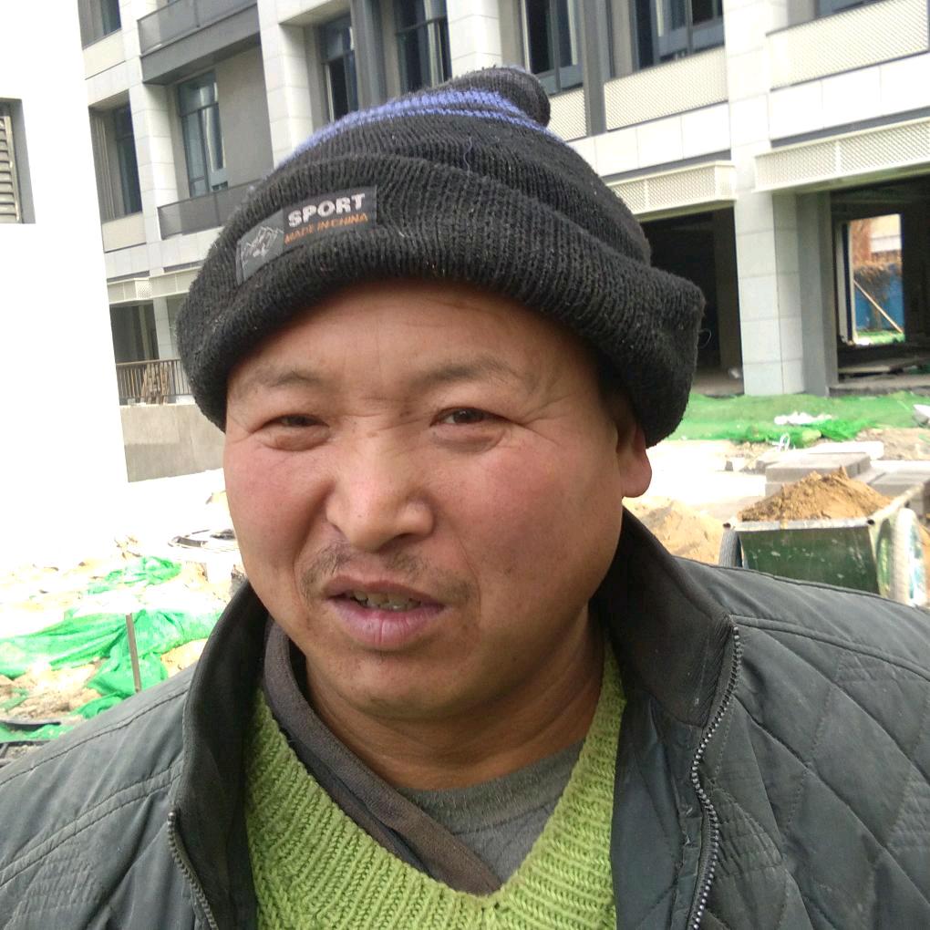 傻三主播