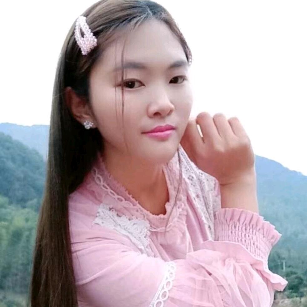 ╮↖傻丫头╭